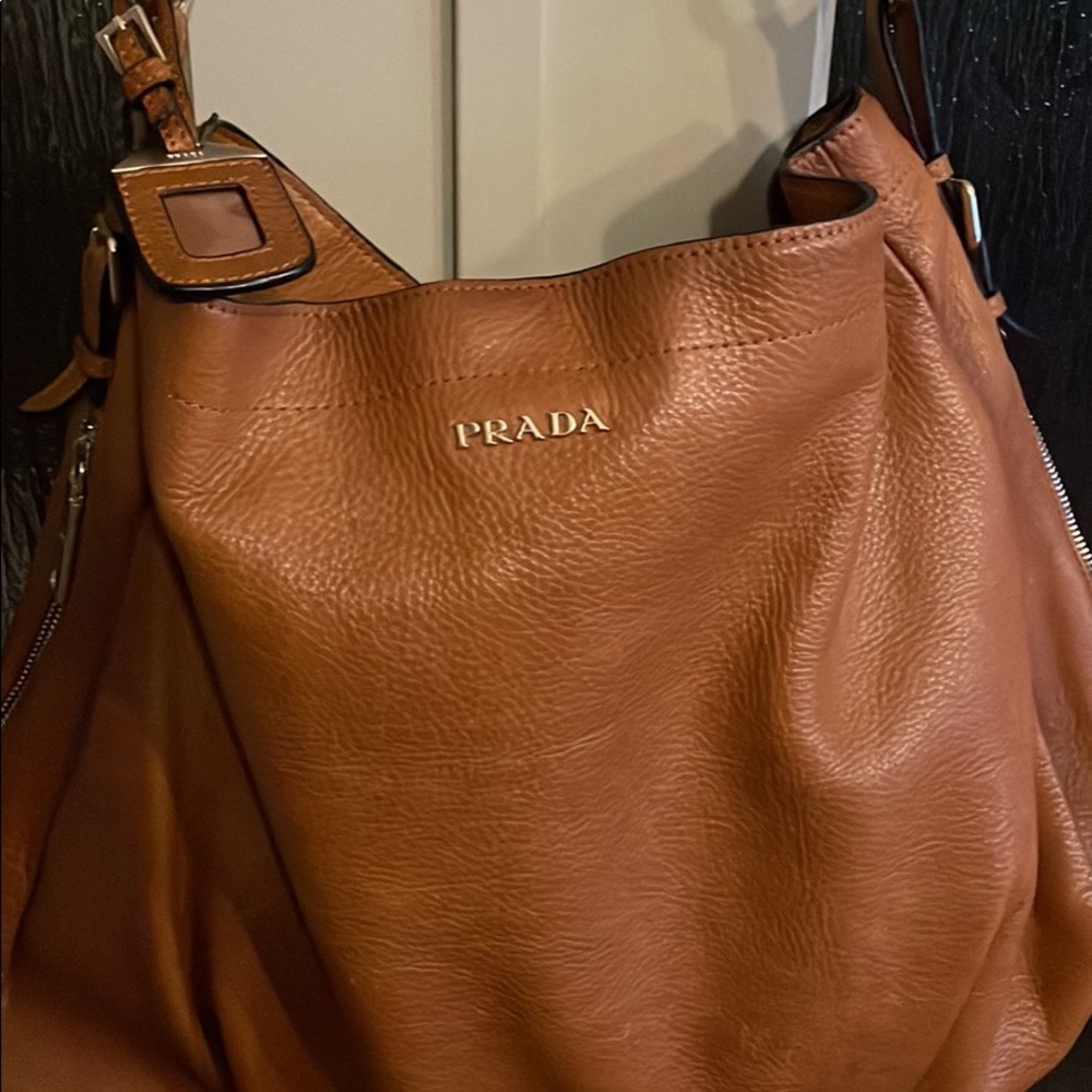 Authentic Large Prada bag. - Picture 2 of 8